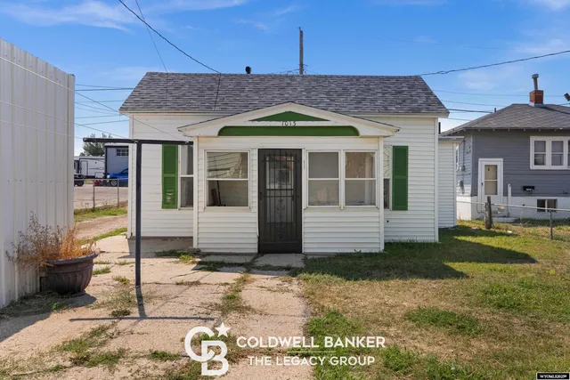 $276,000 | 1011 East B Street, Casper, WY 82601