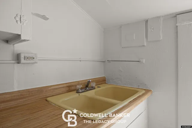 $276,000 | 1011 East B Street, Casper, WY 82601