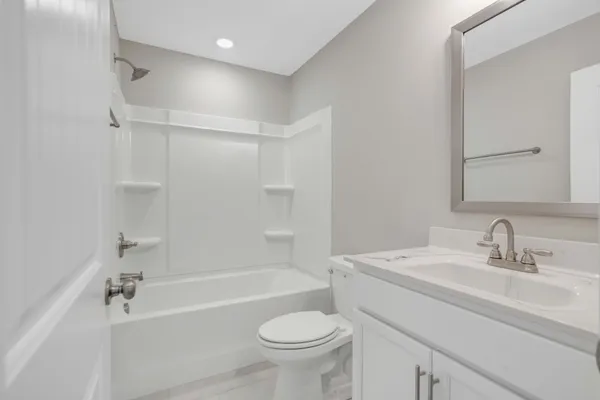 $675,000 | 871 Shady Bluff Trail, Clarksville, TN 37043