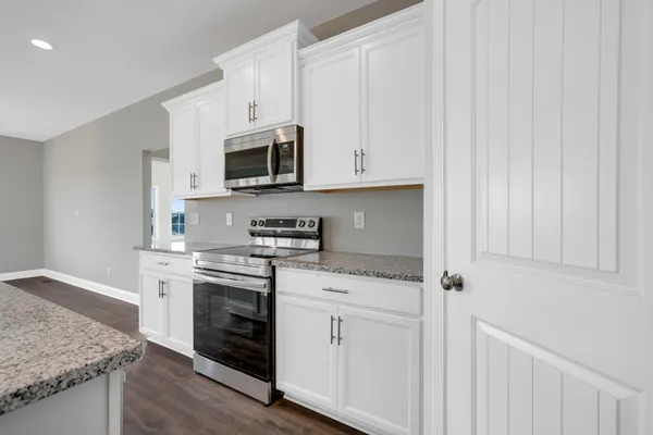 $675,000 | 871 Shady Bluff Trail, Clarksville, TN 37043