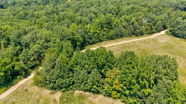$200,000 | 2 Church Road, Walls, MS 38680
