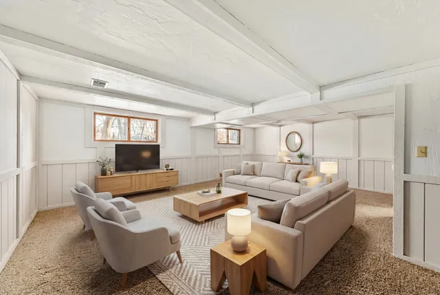 $519,900 | 770 Odsila Way, Fontana, WI 53125