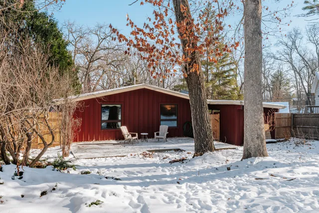 $519,900 | 770 Odsila Way, Fontana, WI 53125