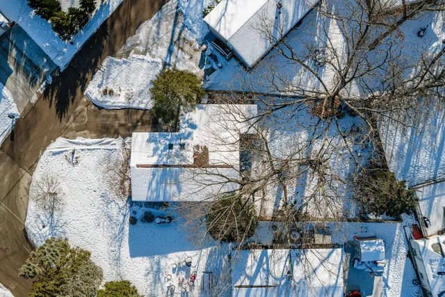 $519,900 | 770 Odsila Way, Fontana, WI 53125