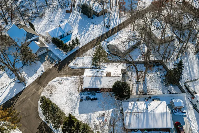 $519,900 | 770 Odsila Way, Fontana, WI 53125