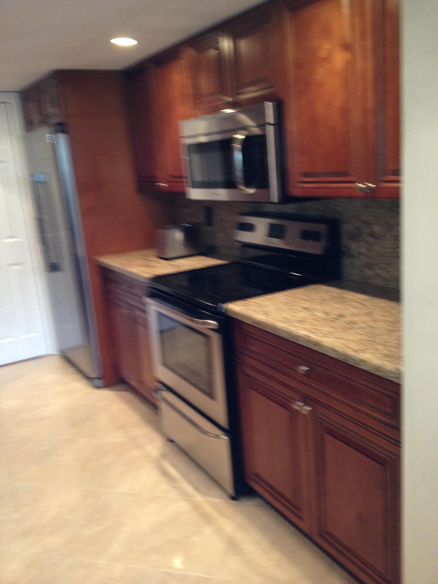 859 Jeffery Street, Unit 110 Boca Raton, FL 33487 - Photo 2 of 9 Joe Shay 110-2 001