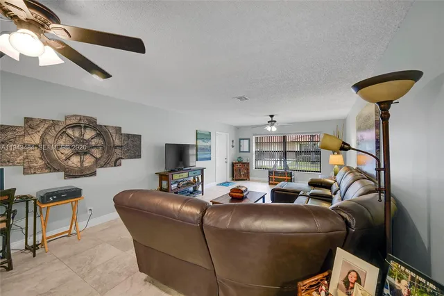 $299,000 | 9950 Pyracantha Tree Terrace, Unit A, Boynton Beach, FL 33436