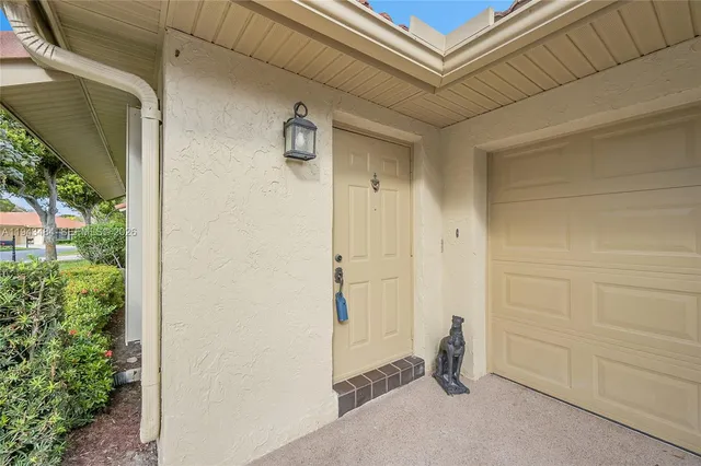 $299,000 | 9950 Pyracantha Tree Terrace, Unit A, Boynton Beach, FL 33436
