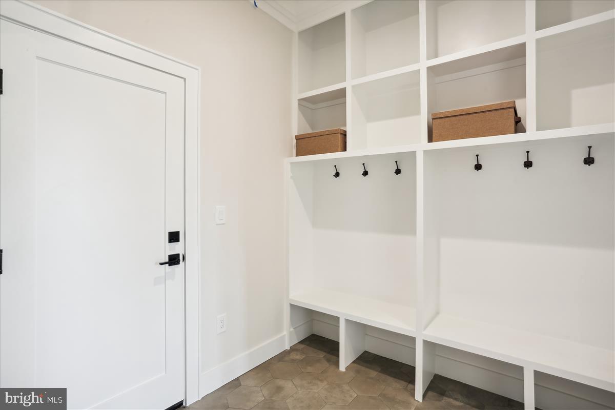 6419 Winnepeg Road Bethesda, MD 20817 - Photo 24 of 66 Mud Room