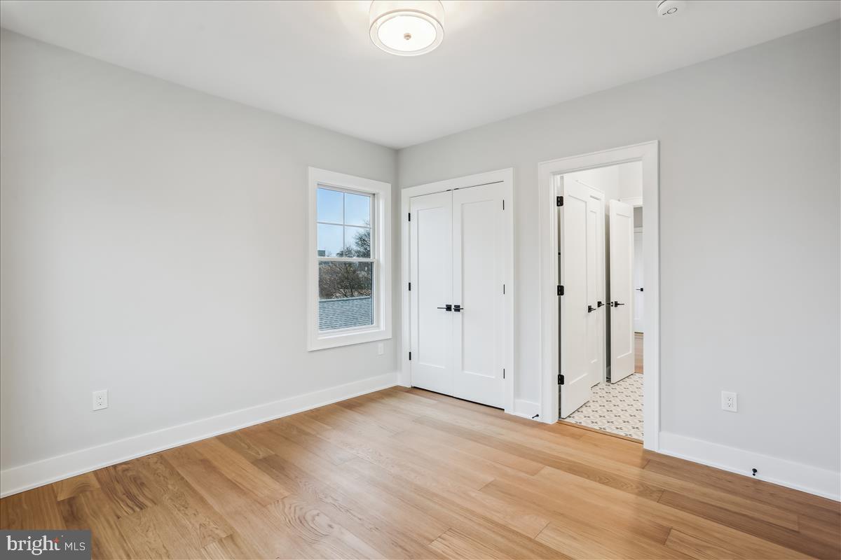 6419 Winnepeg Road Bethesda, MD 20817 - Photo 39 of 66 Bedroom