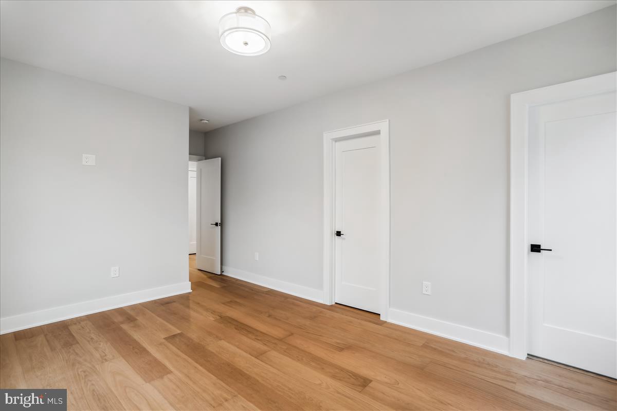 6419 Winnepeg Road Bethesda, MD 20817 - Photo 44 of 66 Bedroom