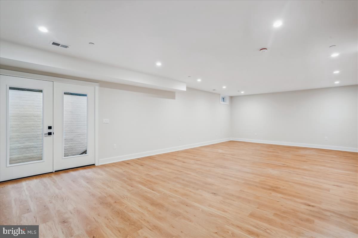 6419 Winnepeg Road Bethesda, MD 20817 - Photo 52 of 66 Recreation Room