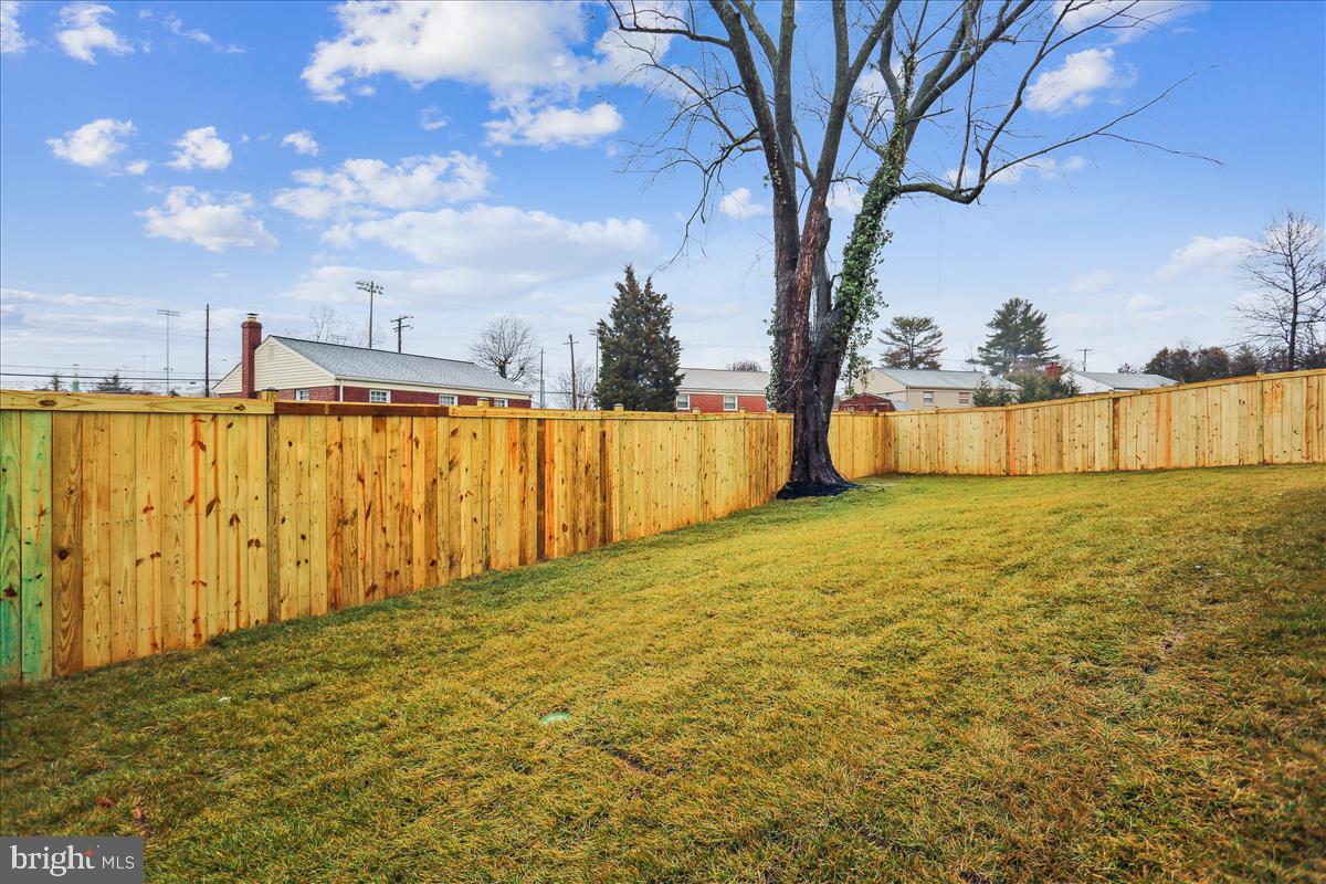 6419 Winnepeg Road Bethesda, MD 20817 - Photo 66 of 66 Back Yard