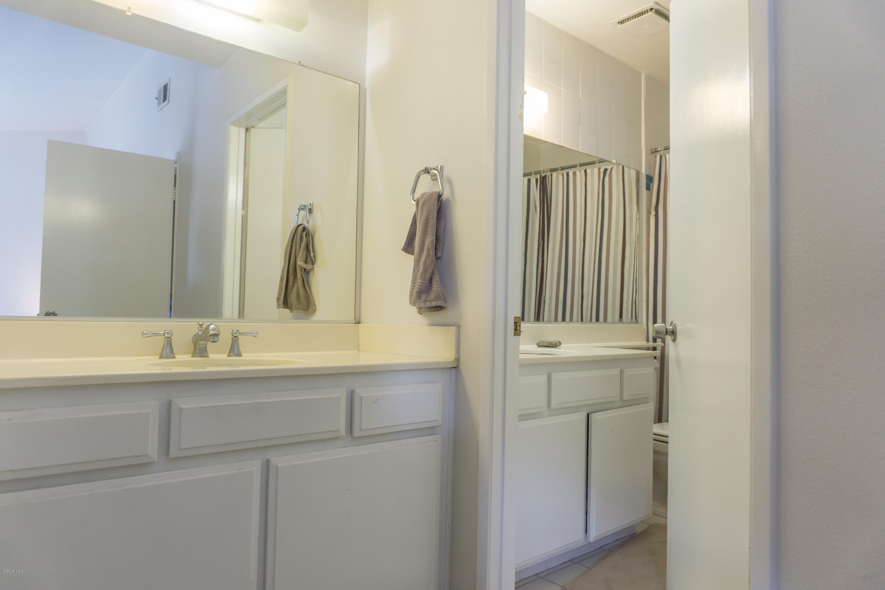 5195 Perkins Road Oxnard, CA 93033 - Photo 14 of 17 DSC08624