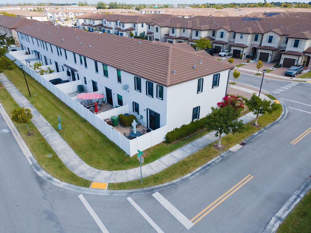 10902 West 33rd Way Hialeah, FL 33018 - Photo 101 of 121 DJI_0966