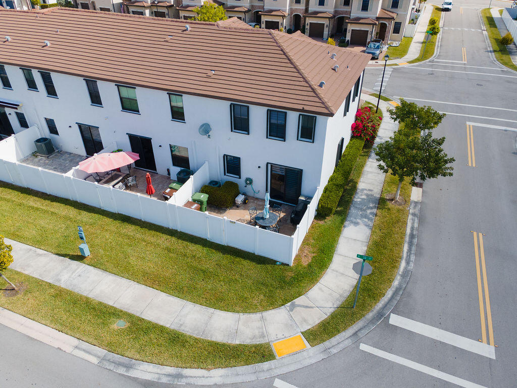 10902 West 33rd Way Hialeah, FL 33018 - Photo 104 of 121 DJI_0969