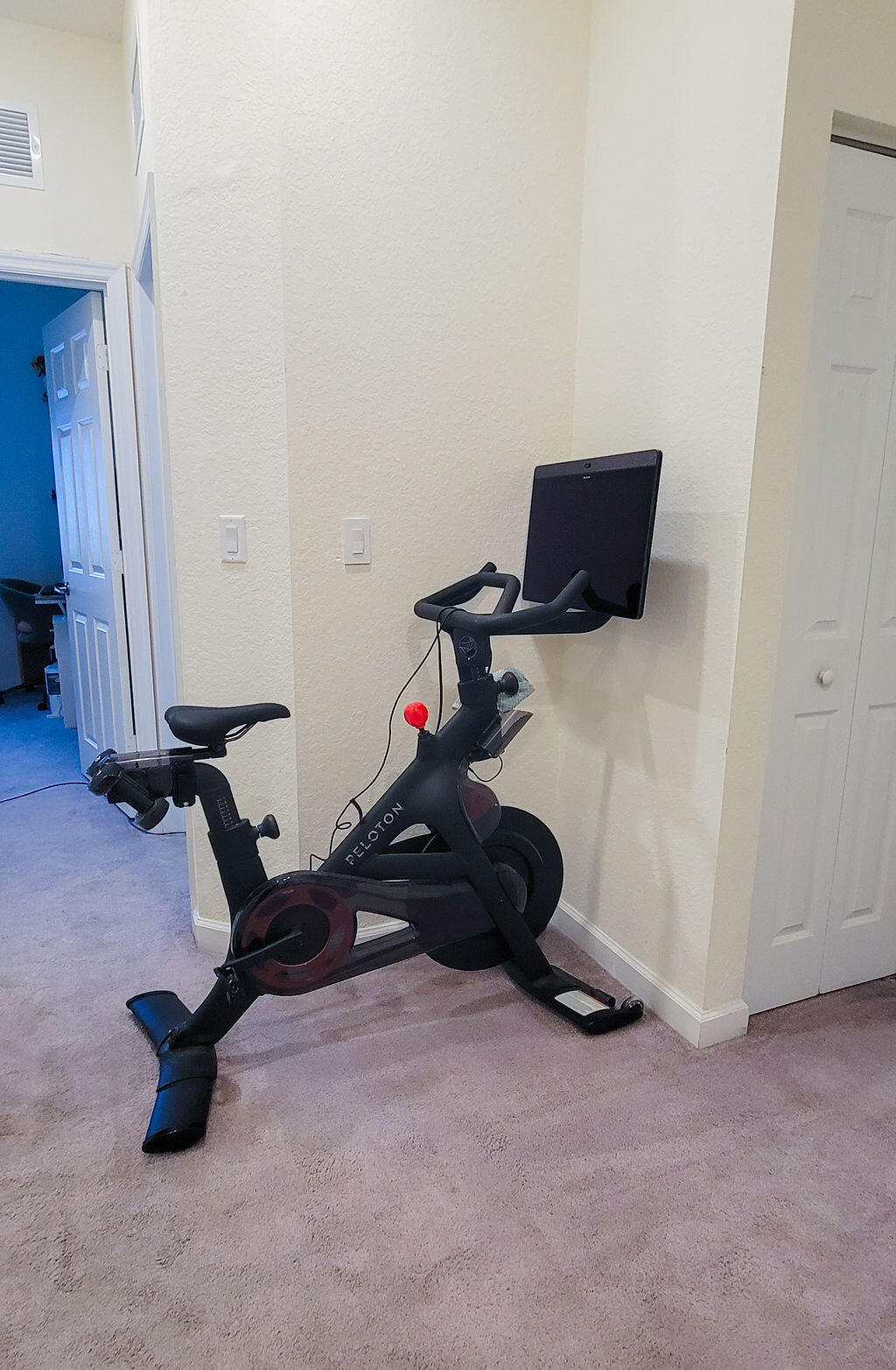 10902 West 33rd Way Hialeah, FL 33018 - Photo 37 of 121 20260209_121515