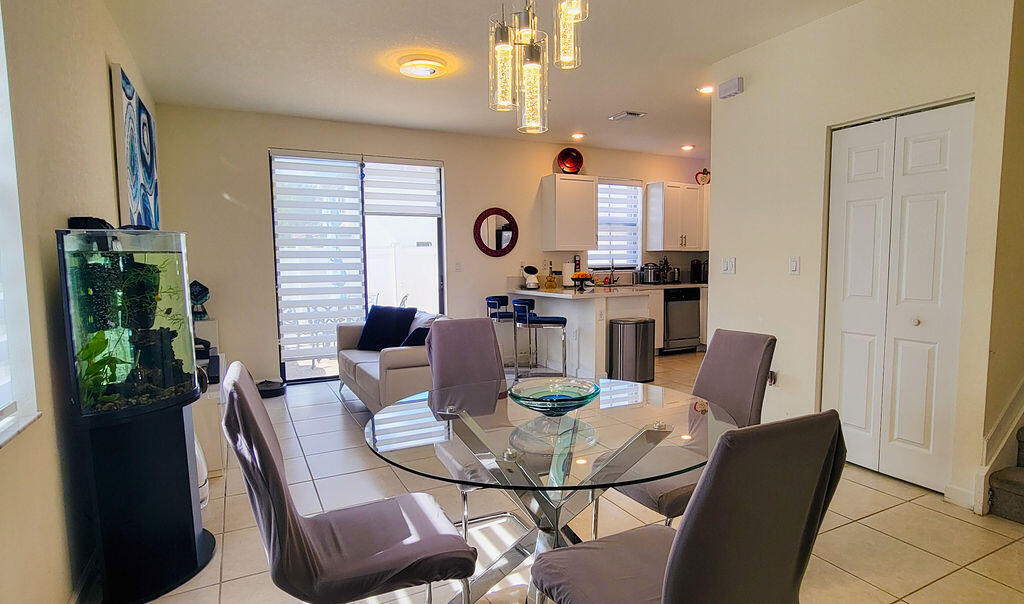 10902 West 33rd Way Hialeah, FL 33018 - Photo 63 of 121 20260209_122317