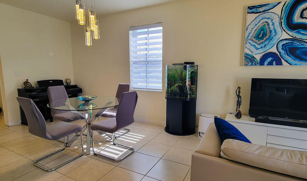 10902 West 33rd Way Hialeah, FL 33018 - Photo 78 of 121 20260209_122927