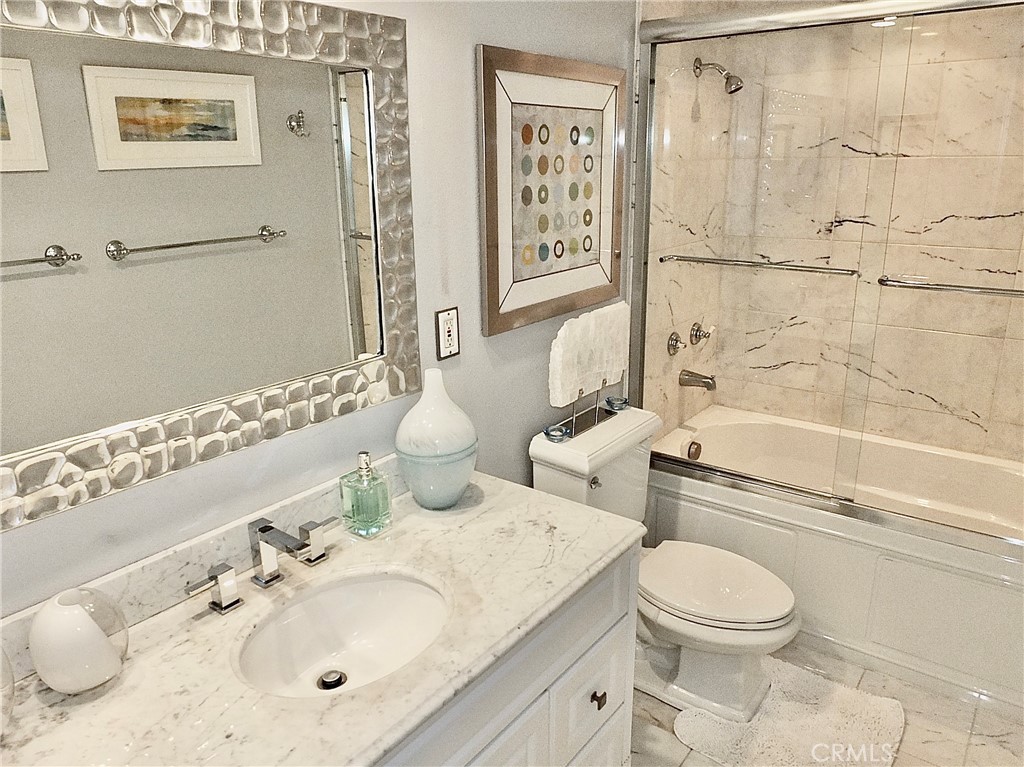 250 Bucknell Road Costa Mesa, CA 92626 - Photo 34 of 52