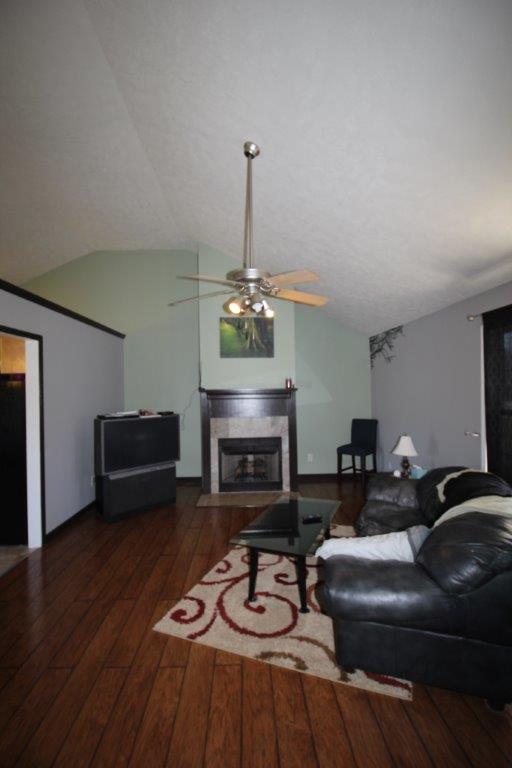 490 Middle Fork Road Hartsville, TN 37074 - Photo 4 of 15 Gallery Image 4