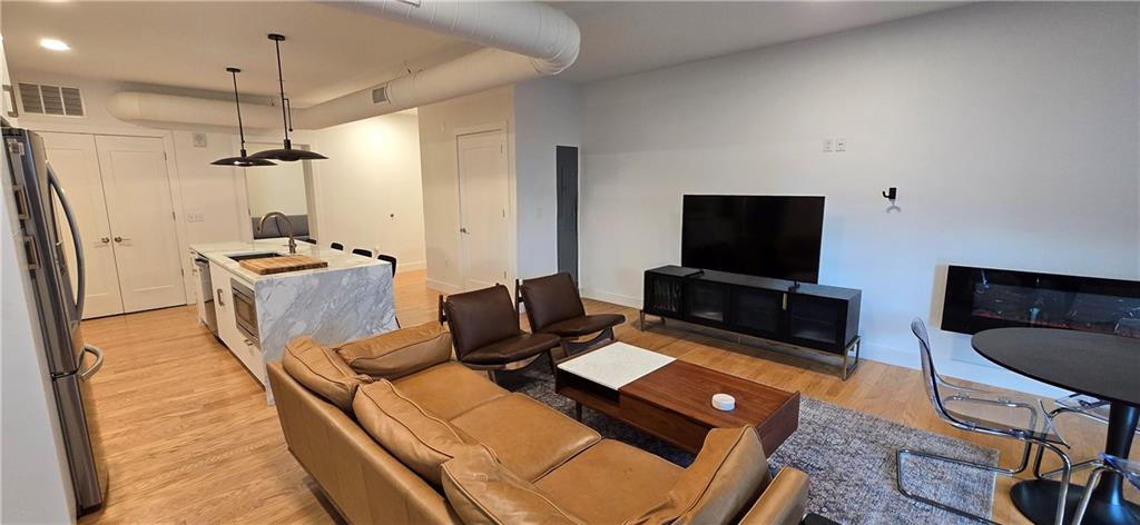 3725 Butler Street, Unit 503 Pittsburgh, PA 15201 - Photo 12 of 34