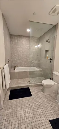 $4,000 | 3725 Butler Street, Unit 503, Pittsburgh, PA 15201