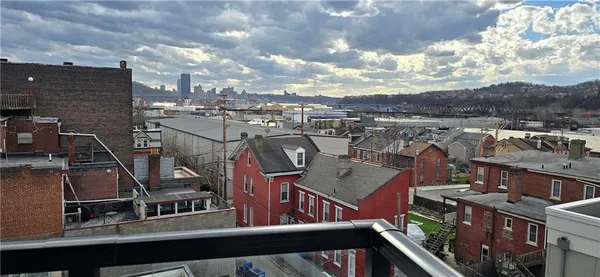 $4,000 | 3725 Butler Street, Unit 503, Pittsburgh, PA 15201