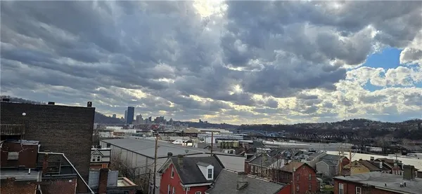 $4,000 | 3725 Butler Street, Unit 503, Pittsburgh, PA 15201