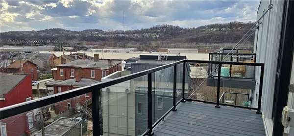 $4,000 | 3725 Butler Street, Unit 503, Pittsburgh, PA 15201
