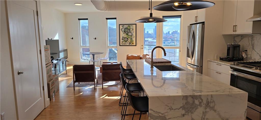 3725 Butler Street, Unit 503 Pittsburgh, PA 15201 - Photo 5 of 34