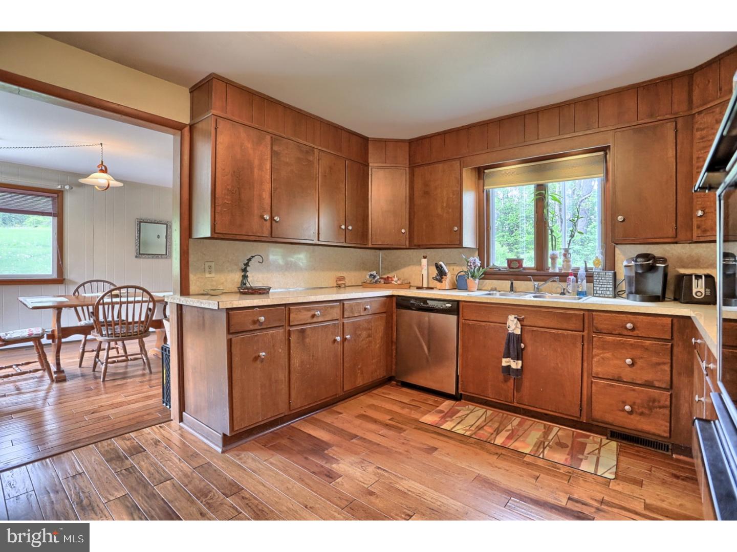 516 Sell Road Mohnton, PA 19540 - Photo 8 of 21