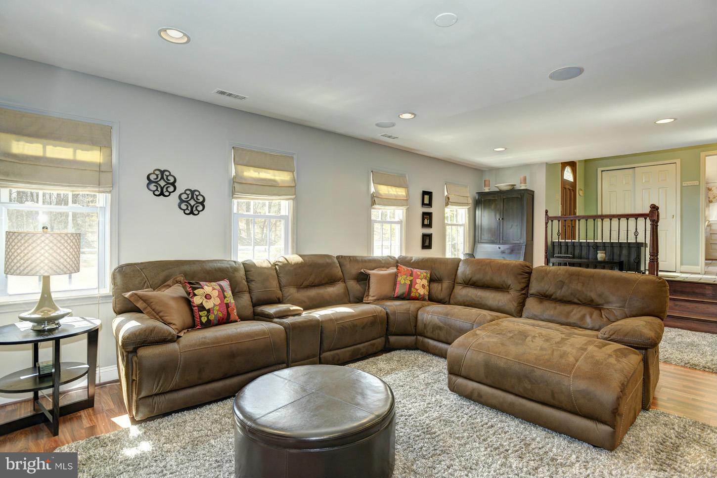 1605 Chester Mill Road Silver Spring, MD 20906 - Photo 15 of 30 Family Room