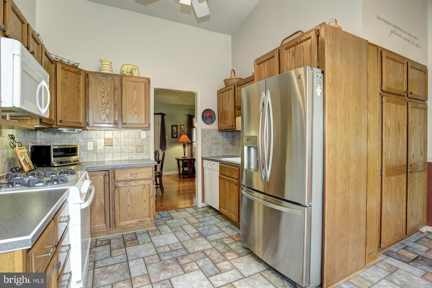 1605 Chester Mill Road Silver Spring, MD 20906 - Photo 8 of 30 Kitchen