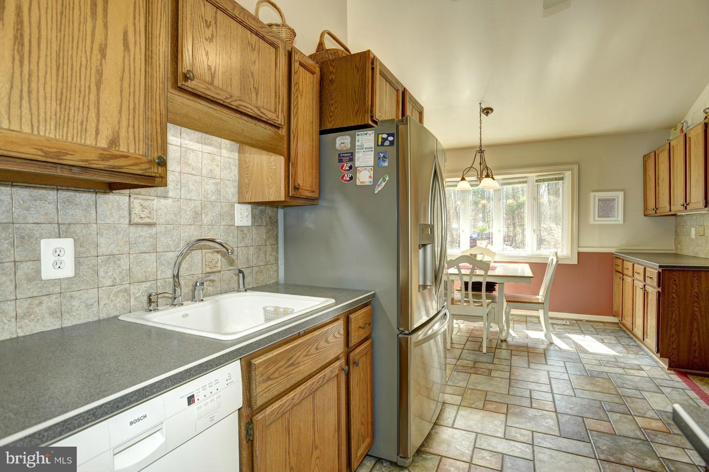 1605 Chester Mill Road Silver Spring, MD 20906 - Photo 10 of 30 Kitchen