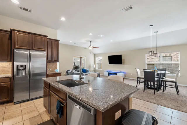 $2,550 | 3012 Broadhaven Drive, Texas City, TX 77568