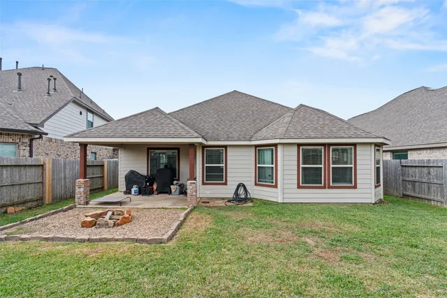 $2,550 | 3012 Broadhaven Drive, Texas City, TX 77568
