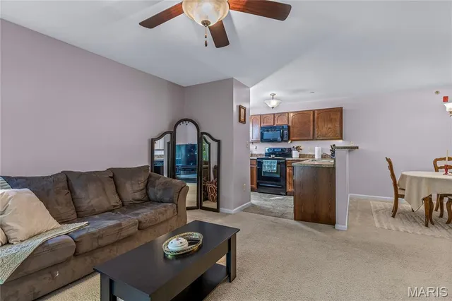 $175,000 | 9740 Bexley Station Drive, Unit 7G, Affton, MO 63123