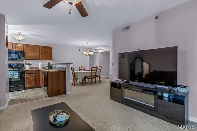 $175,000 | 9740 Bexley Station Drive, Unit 7G, Affton, MO 63123