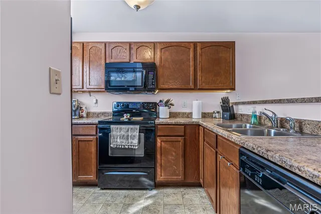 $175,000 | 9740 Bexley Station Drive, Unit 7G, Affton, MO 63123