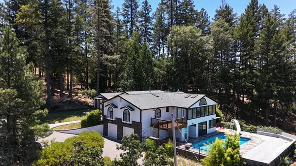 $929,000 | 16990 Old Boy Scout Road, Willits, CA 95490