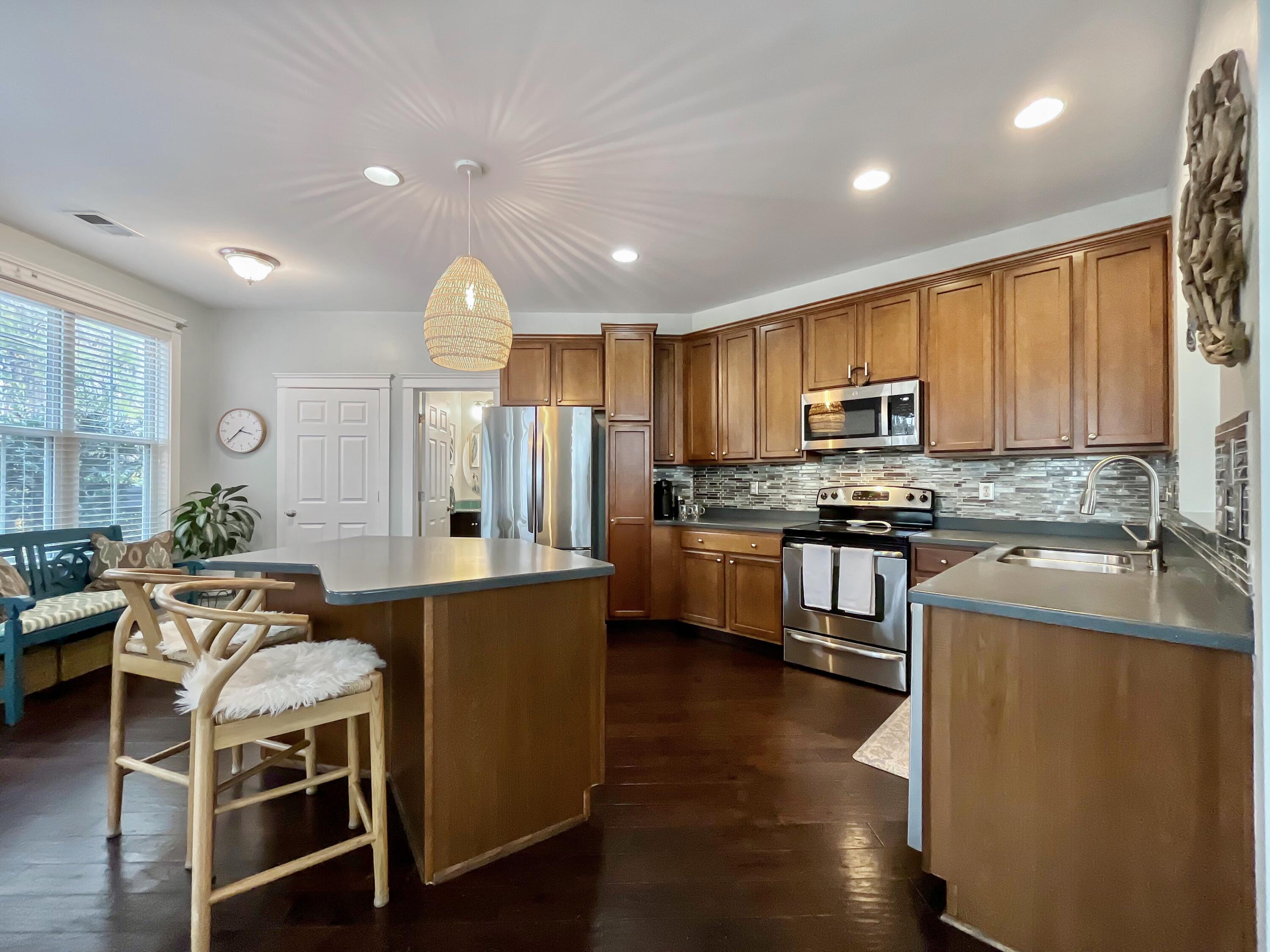 2812 Caitlin's Way Mount Pleasant, SC 29466 - Photo 6 of 37 Kitchen