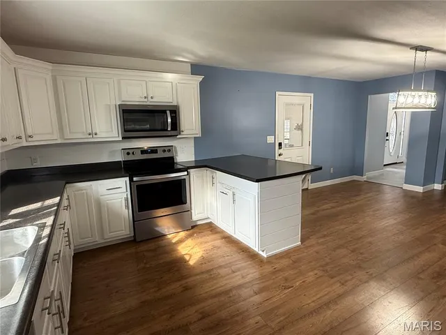 $294,900 | 113 East Wood Street, Shelbina, MO 63468