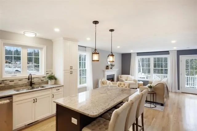 $469,900 | 7 Bartons Rdg Road, Unit 7, Greenville, NH 03048