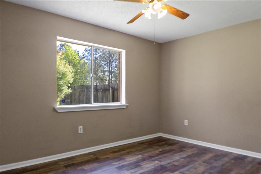 1823 Kings Row Slidell, LA 70461 - Photo 14 of 21 Gallery Image 14