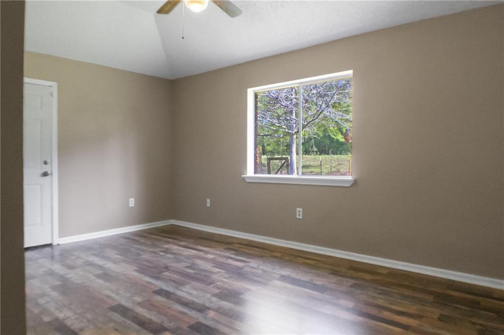 1823 Kings Row Slidell, LA 70461 - Photo 15 of 21 Gallery Image 15