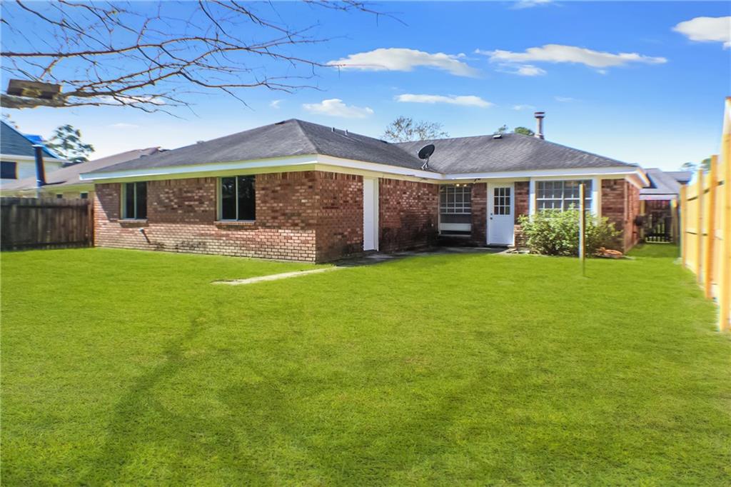 1823 Kings Row Slidell, LA 70461 - Photo 21 of 21 Gallery Image 21