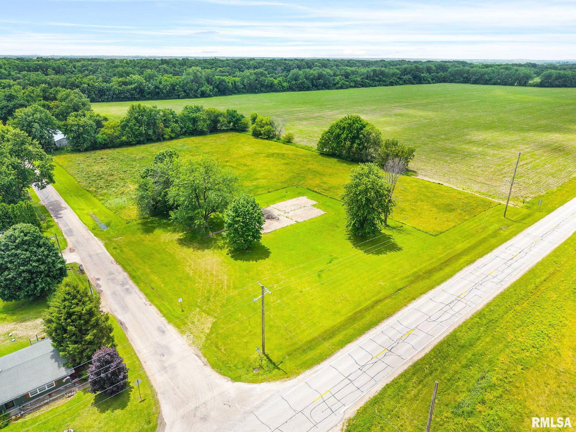 35456 North Middle Grove Road Farmington, IL 61531 - Photo 1 of 24