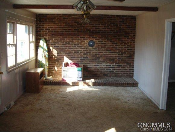 24 McDonald Road Arden, NC 28704 - Photo 3 of 12 Gallery Image 3
