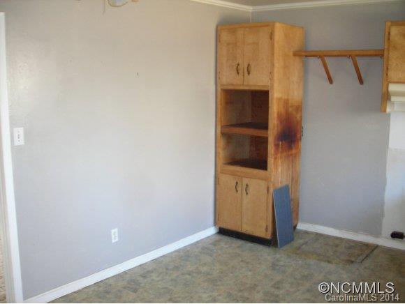 24 McDonald Road Arden, NC 28704 - Photo 5 of 12 Gallery Image 5